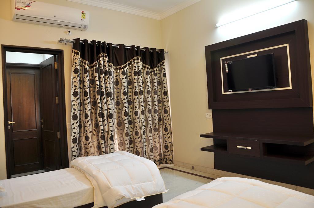 Mohini Home Stay Agra  Luaran gambar