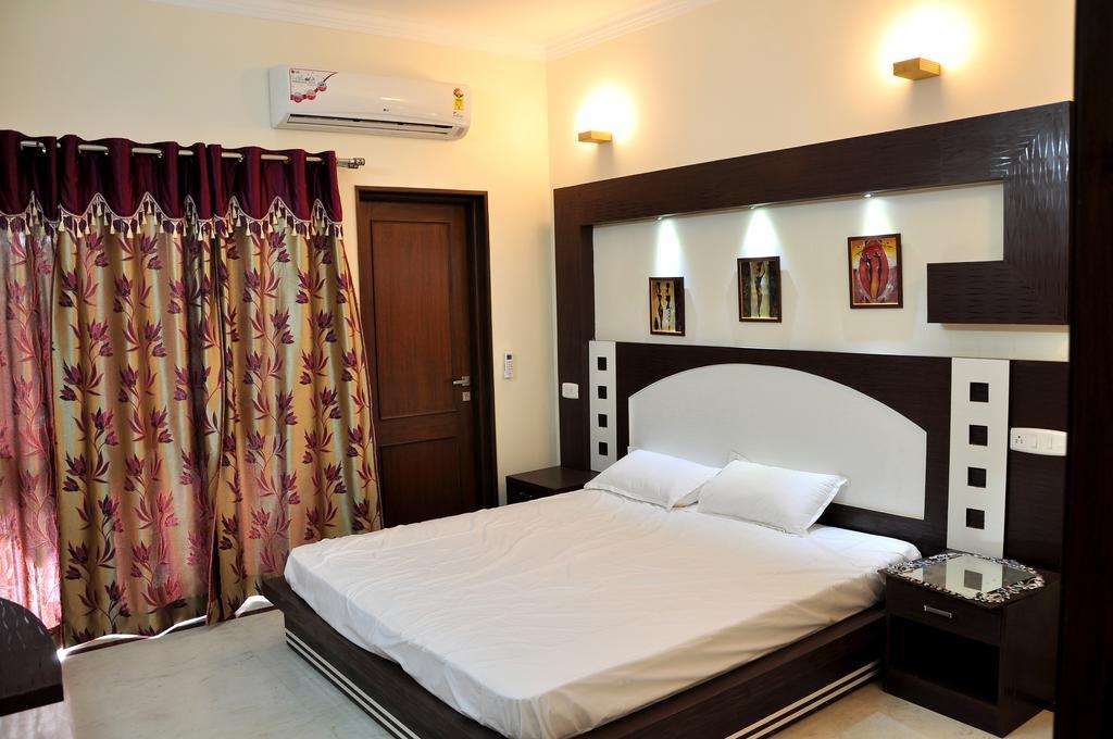 Mohini Home Stay Agra  Luaran gambar