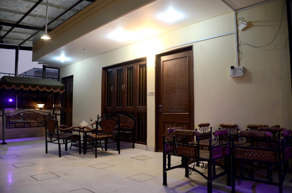 Mohini Home Stay Agra  Luaran gambar